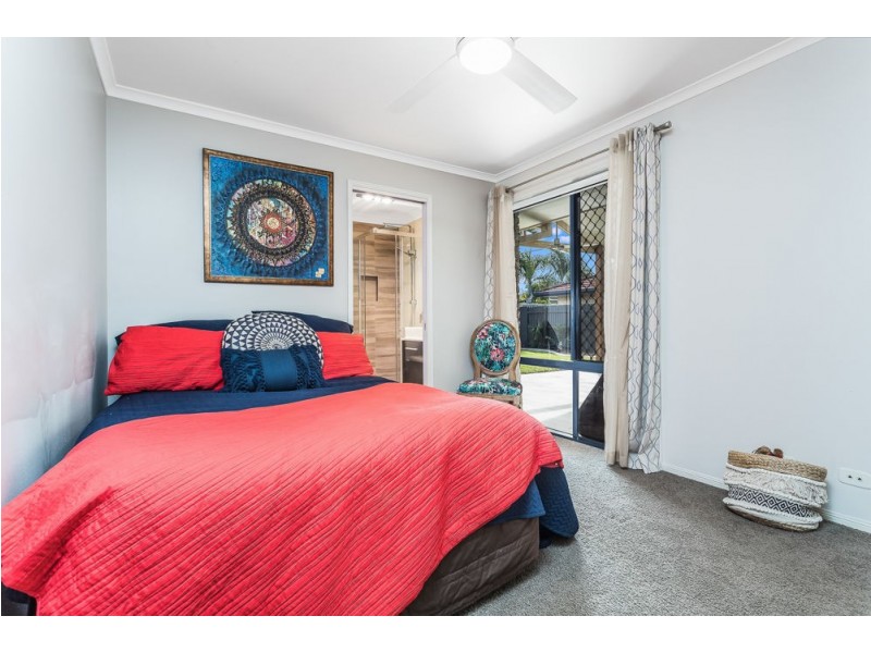 17 Karaman Court, Dakabin QLD 4503