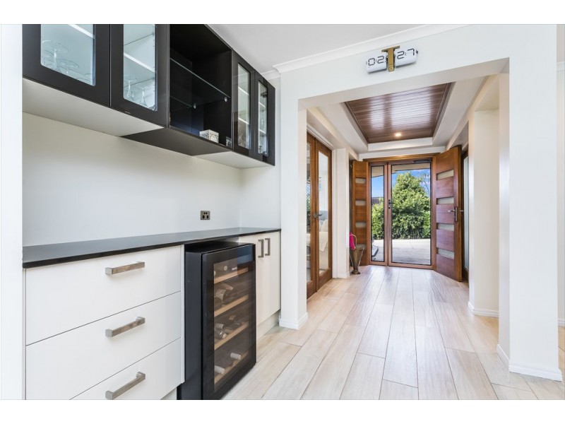17 Karaman Court, Dakabin QLD 4503