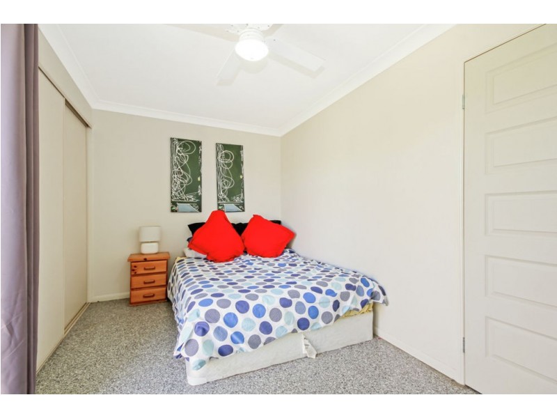 8 Abernant Court, Dakabin QLD 4503