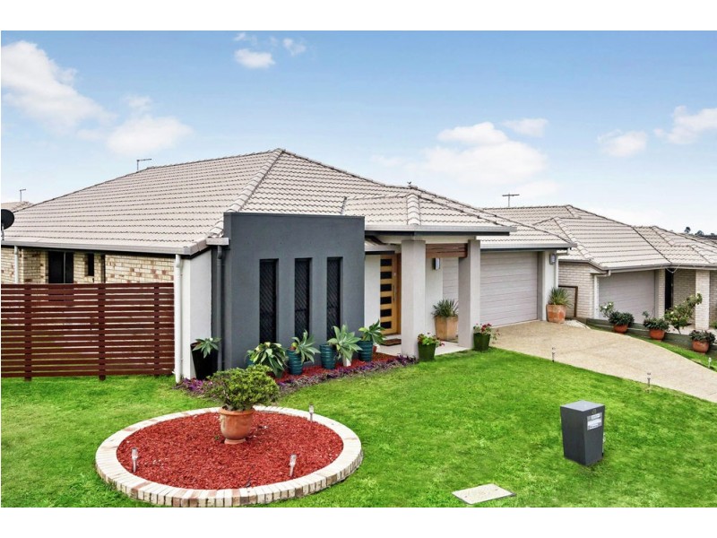 48 Duporth Crescent, Dakabin QLD 4503