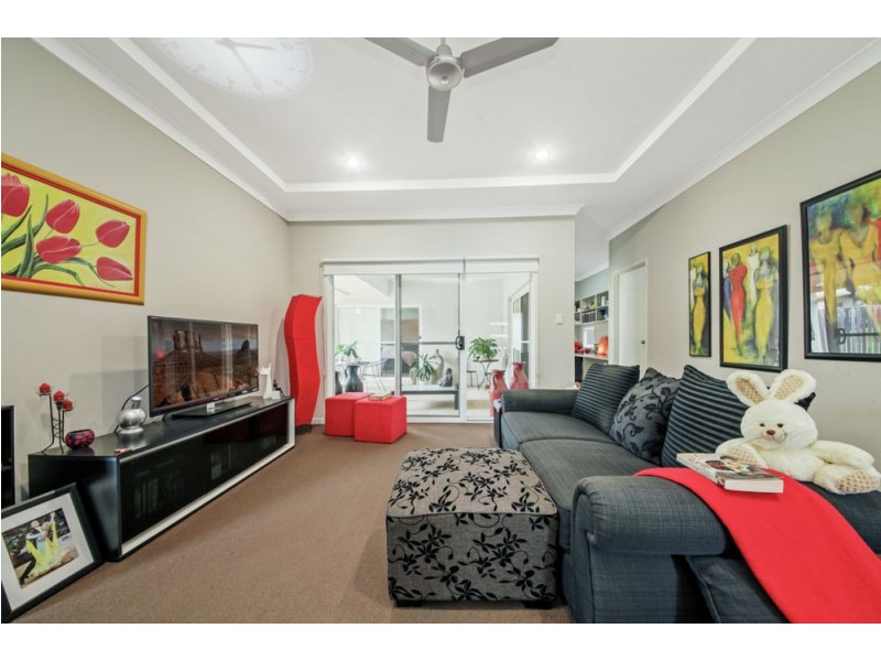 1 KOWARI CRESCENT, North Lakes QLD 4509