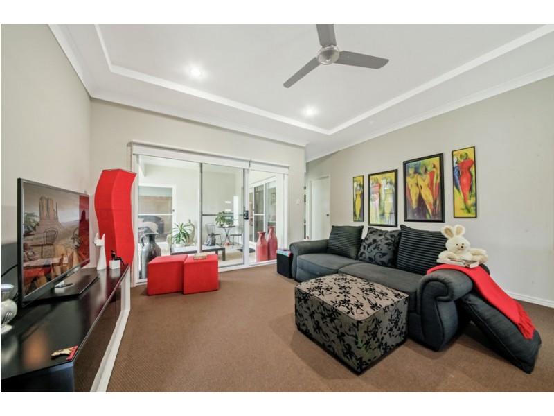 1 KOWARI CRESCENT, North Lakes QLD 4509
