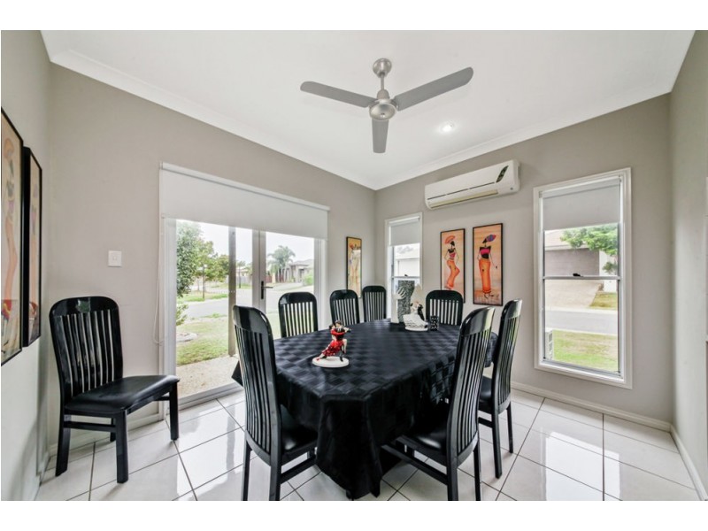 1 KOWARI CRESCENT, North Lakes QLD 4509