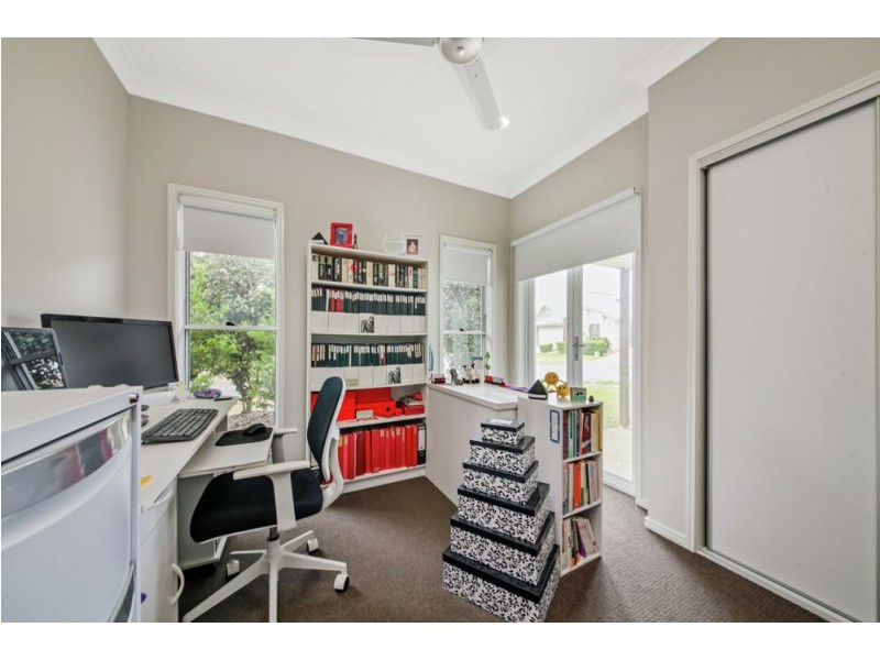 1 KOWARI CRESCENT, North Lakes QLD 4509