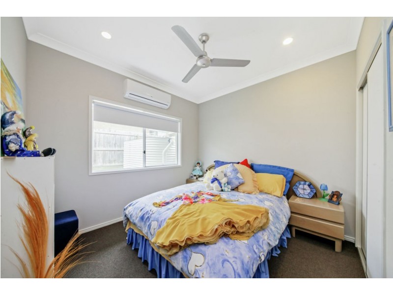1 KOWARI CRESCENT, North Lakes QLD 4509