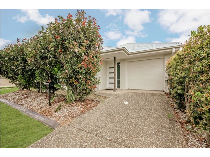 1 KOWARI CRESCENT, North Lakes QLD 4509