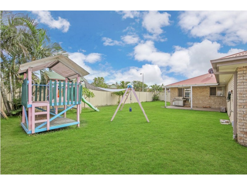 8 Spencer Avenue, Deception Bay QLD 4508
