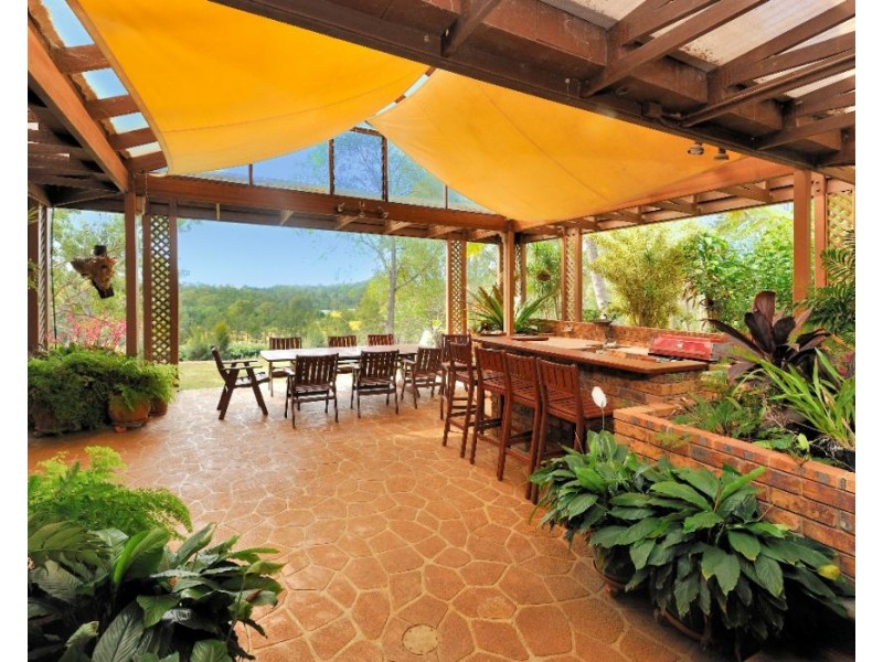 359 Raynbird Road, Narangba QLD 4504