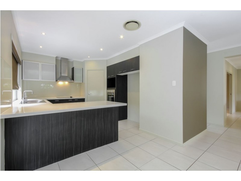 11 Holly Cresent, Griffin QLD 4503