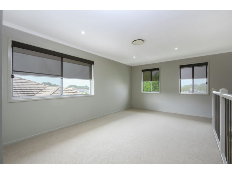 11 Holly Cresent, Griffin QLD 4503