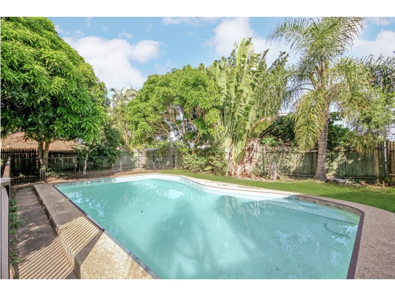 5 Dunstan Drive, Deception Bay QLD 4508