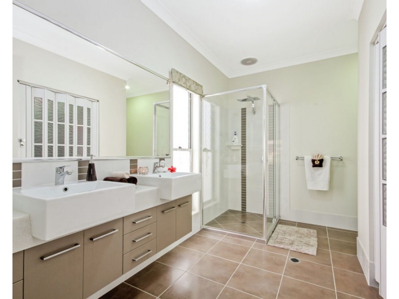 30 Couples Street, North Lakes QLD 4509