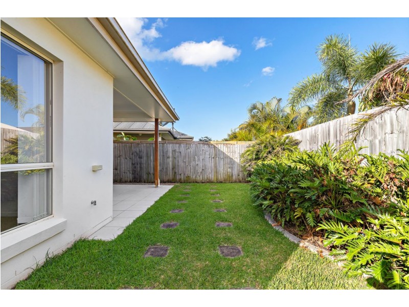 9 Silkyoak Court, North Lakes QLD 4509