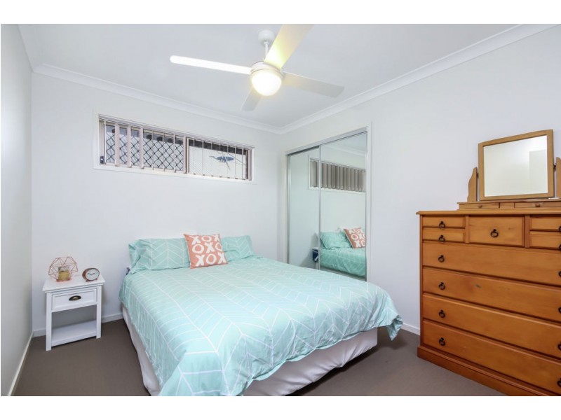 19 Bowerbird Crescent, Dakabin QLD 4503