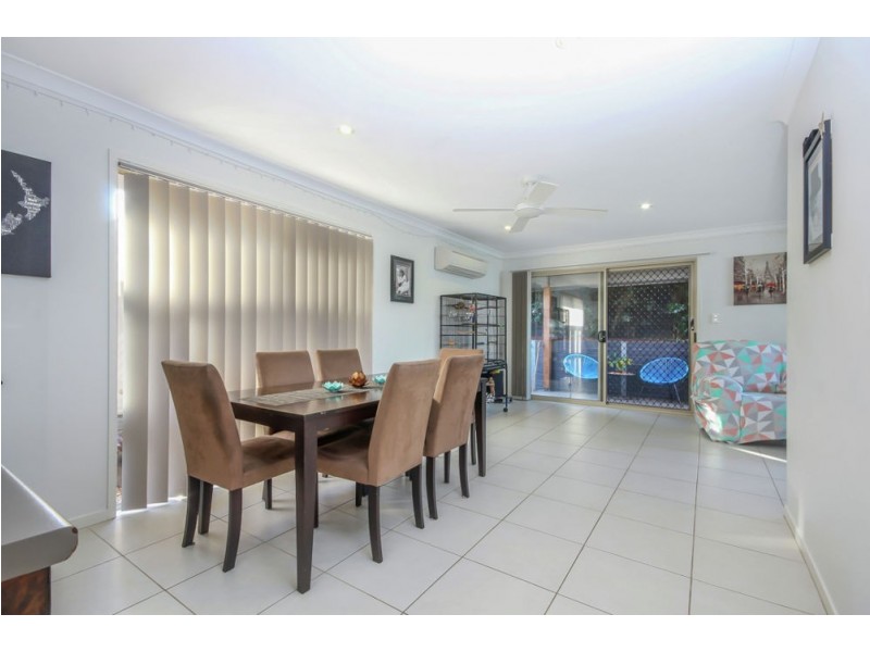 19 Bowerbird Crescent, Dakabin QLD 4503