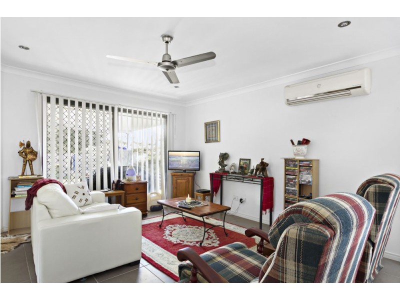 2 Tylah Street, Kallangur QLD 4503