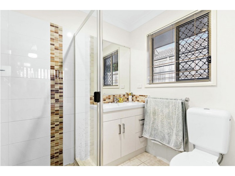 32 Duporth Crescent, Dakabin QLD 4503