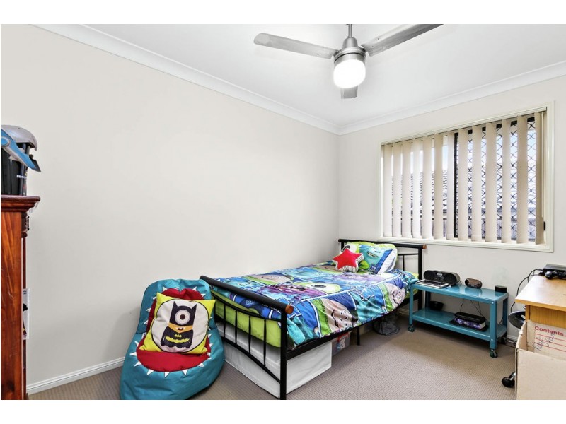 32 Duporth Crescent, Dakabin QLD 4503