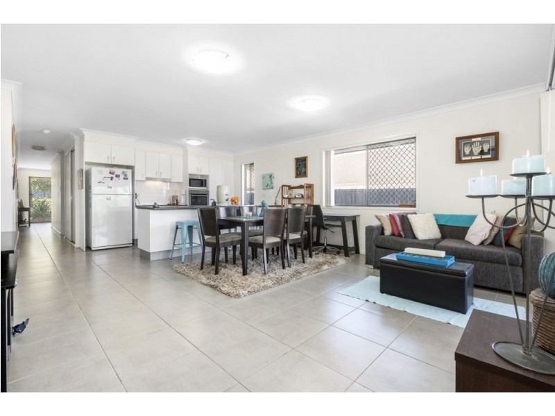 13 Applewood Court, Kallangur QLD 4503