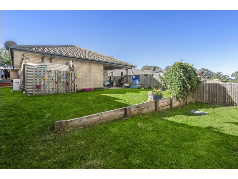 13 Applewood Court, Kallangur QLD 4503