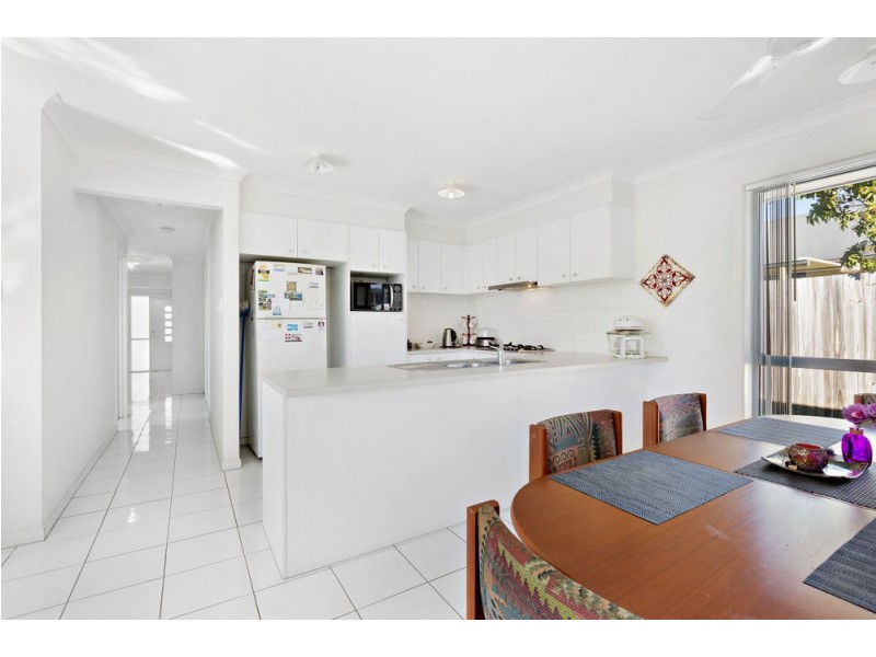 20 Tara Grove, Bellmere QLD 4510