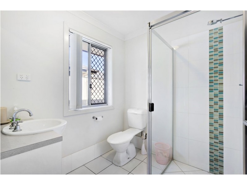 20 Tara Grove, Bellmere QLD 4510