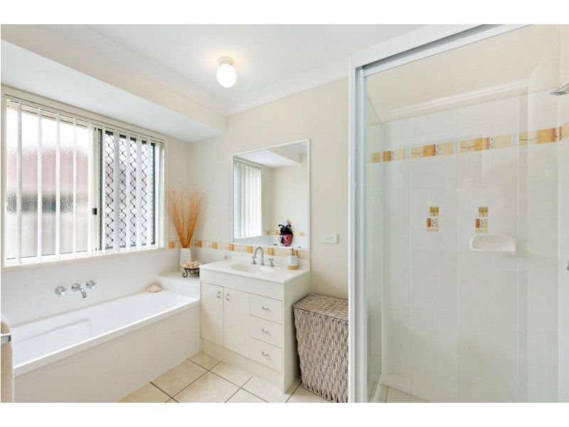 44 Finnegan Street, Rothwell QLD 4022