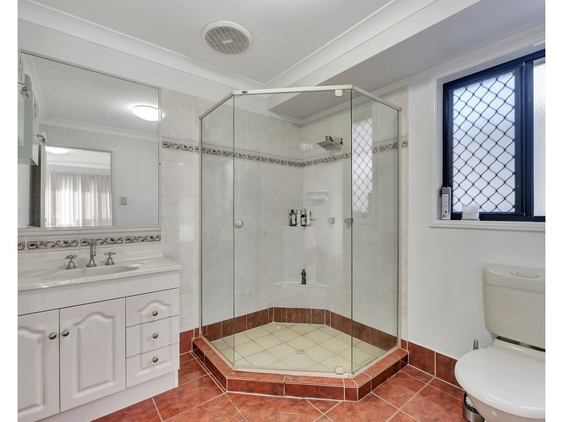 3 Vibrant Court, Dakabin QLD 4503