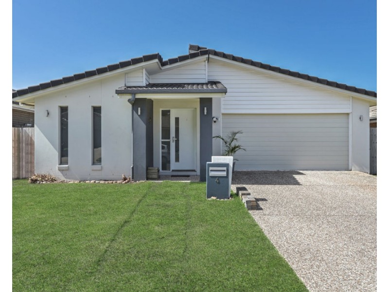 4 Chamomile street, Griffin QLD 4503