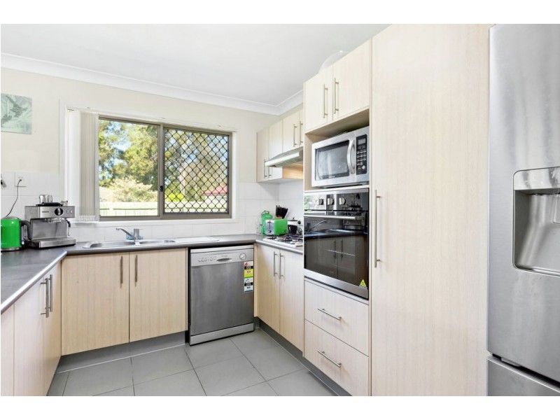 11 Mazzer Court, Bray Park QLD 4500