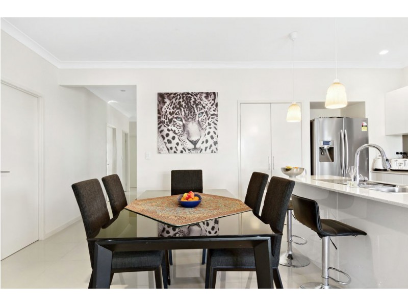 14 Merion Crescent, North Lakes QLD 4509