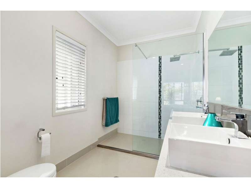 14 Merion Crescent, North Lakes QLD 4509