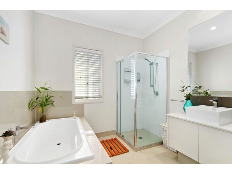 14 Merion Crescent, North Lakes QLD 4509