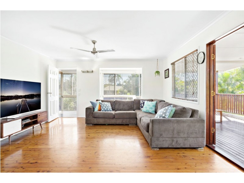 4 Bluegum Street, Kallangur QLD 4503