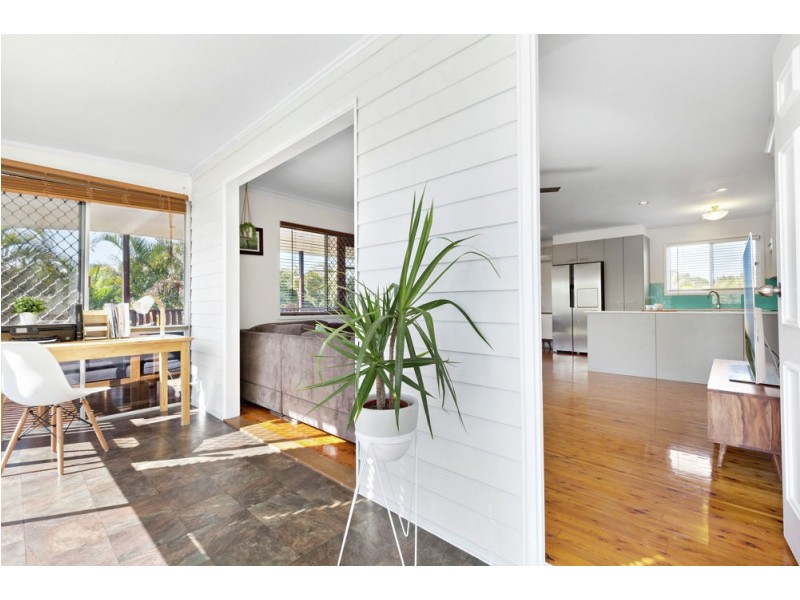 4 Bluegum Street, Kallangur QLD 4503