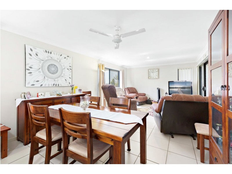49 Menara Circuit, North Lakes QLD 4509