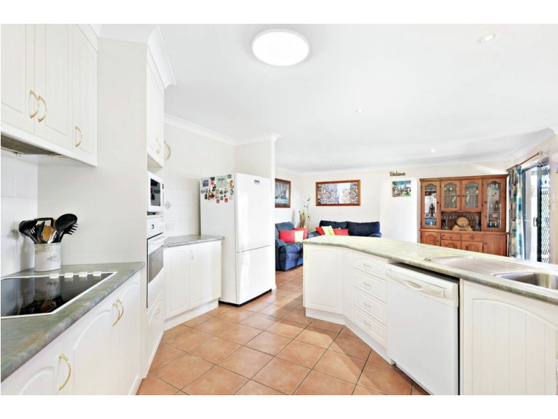 11 Boronia Court, Albany Creek QLD 4035