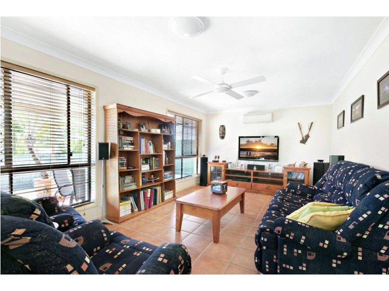 11 Boronia Court, Albany Creek QLD 4035