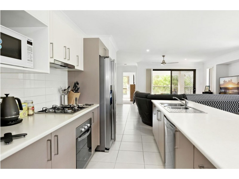 11 Dandelion Street, Griffin QLD 4503