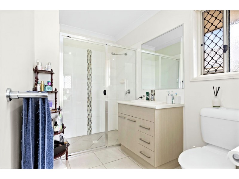 9 Dandelion Street, Griffin QLD 4503