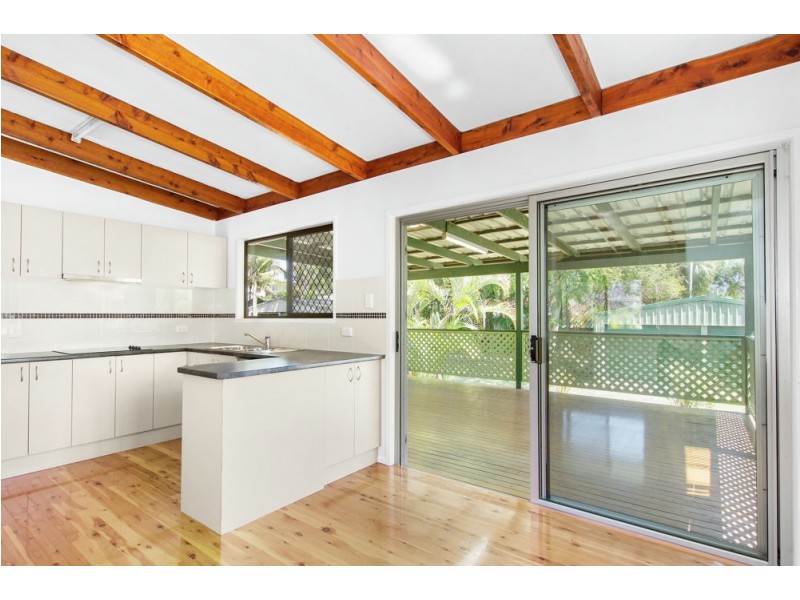 12 Minstrel Street, Kallangur QLD 4503