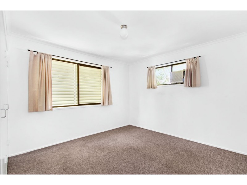 12 Minstrel Street, Kallangur QLD 4503