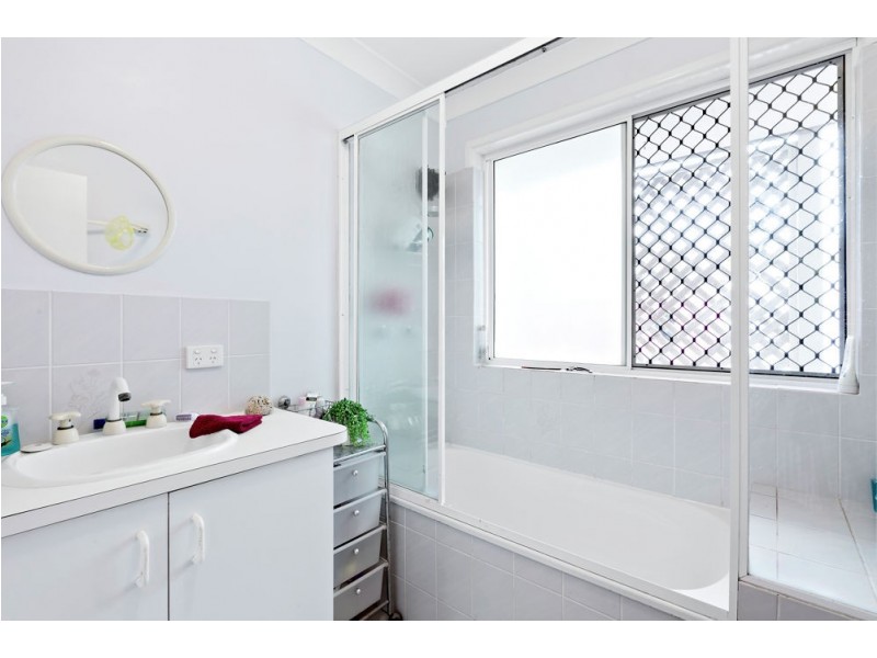 16 Orchid Avenue, Kallangur QLD 4503