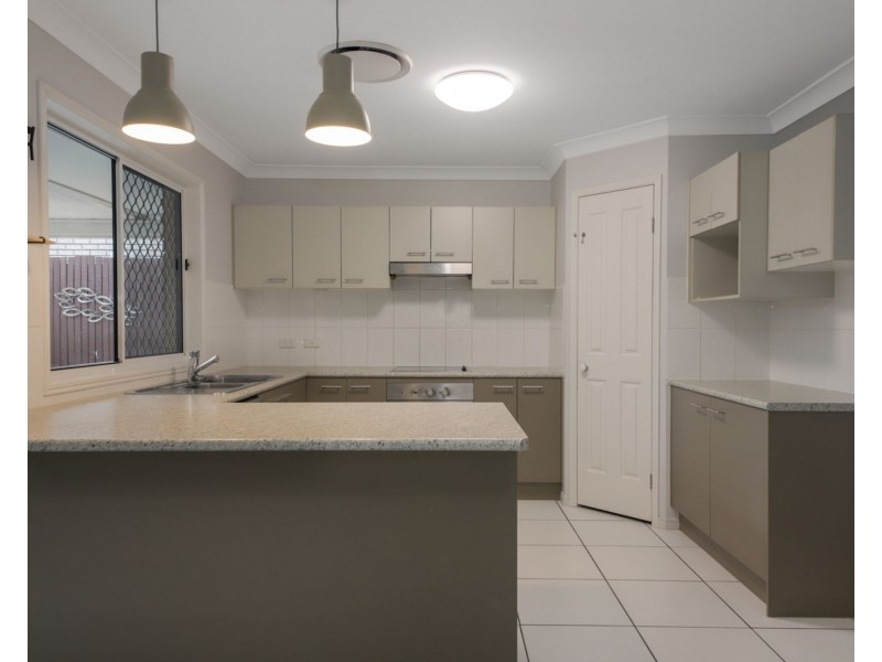 41 Hubner Drive, Rothwell QLD 4022