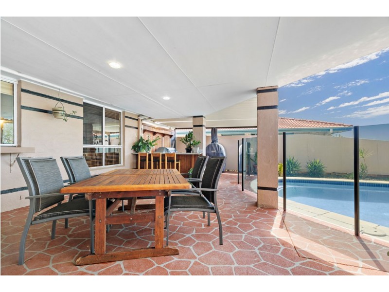 11 Boondooma Circuit, Albany Creek QLD 4035