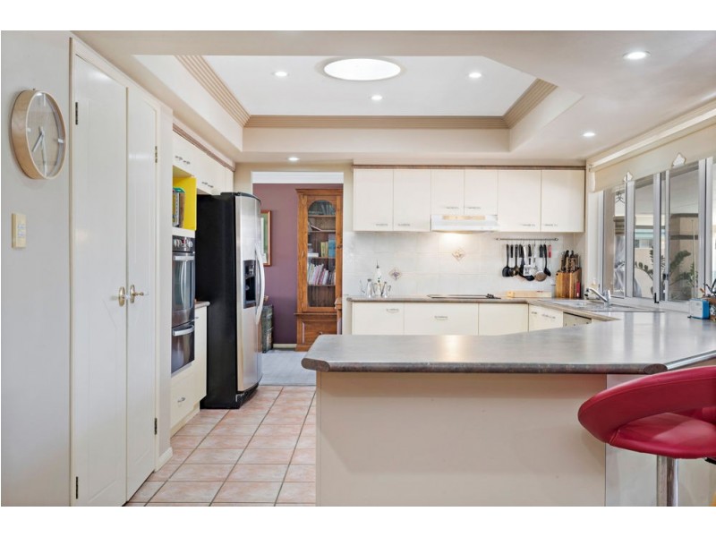 11 Boondooma Circuit, Albany Creek QLD 4035