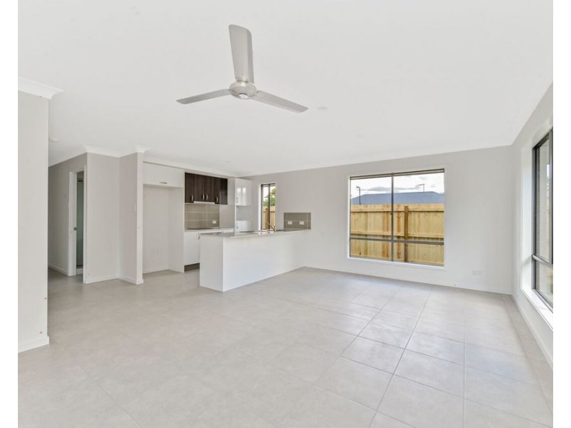 28 Whitehaven Street, Burpengary QLD 4505