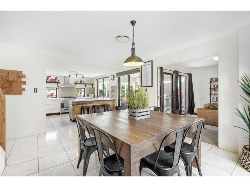 23 Astley Parade, North Lakes QLD 4509