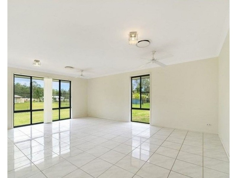 7-9 Testa Street, Caboolture QLD 4510