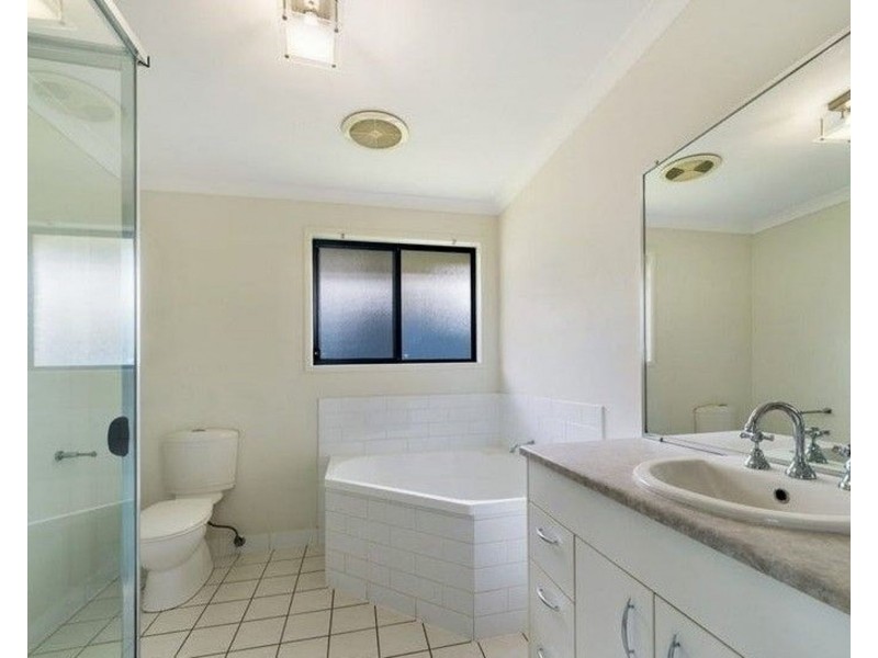 7-9 Testa Street, Caboolture QLD 4510